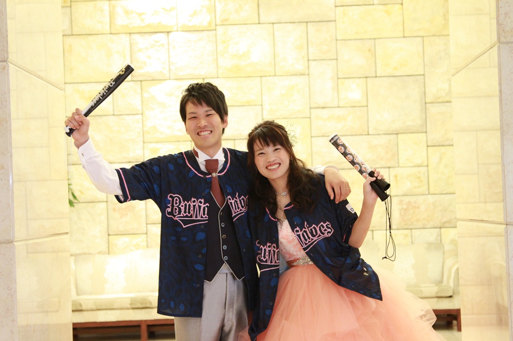 公式 エスタシオン デ 神戸 神戸の結婚式場 田中 将太さん 由佳子さん ご夫妻 公式 エスタシオン デ 神戸 神戸の結婚式場 田中 将太さん 由佳子さん ご夫妻